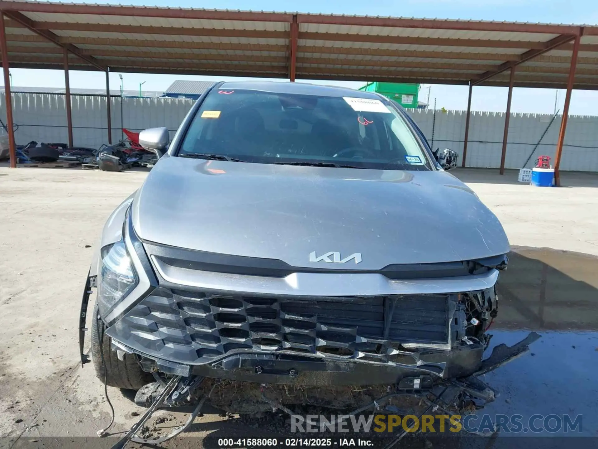 11 Photograph of a damaged car KNDPU3DG0R7143398 KIA SPORTAGE HYBRID 2024