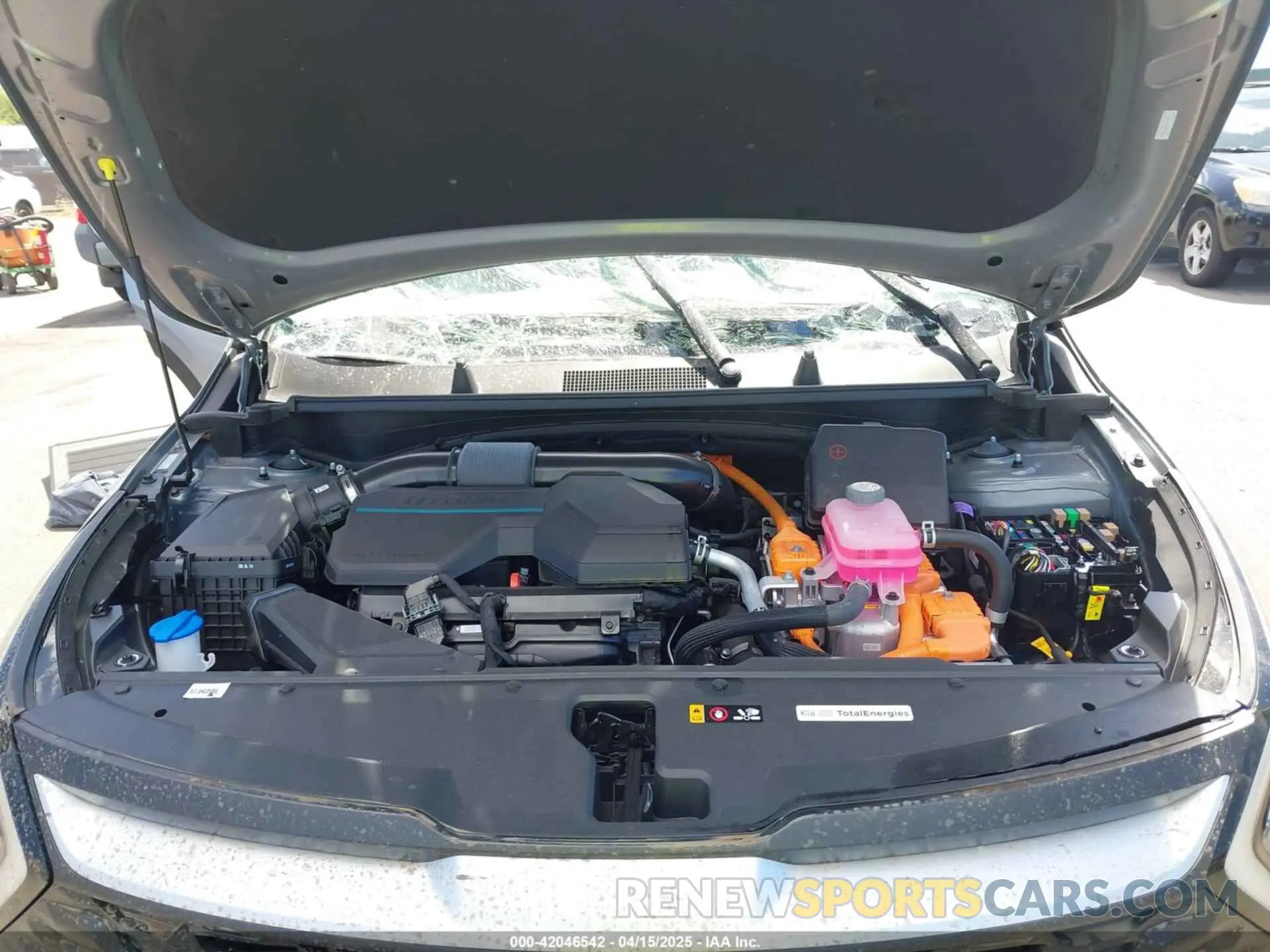 10 Photograph of a damaged car KNDPU3DG0R7173582 KIA SPORTAGE HYBRID 2024