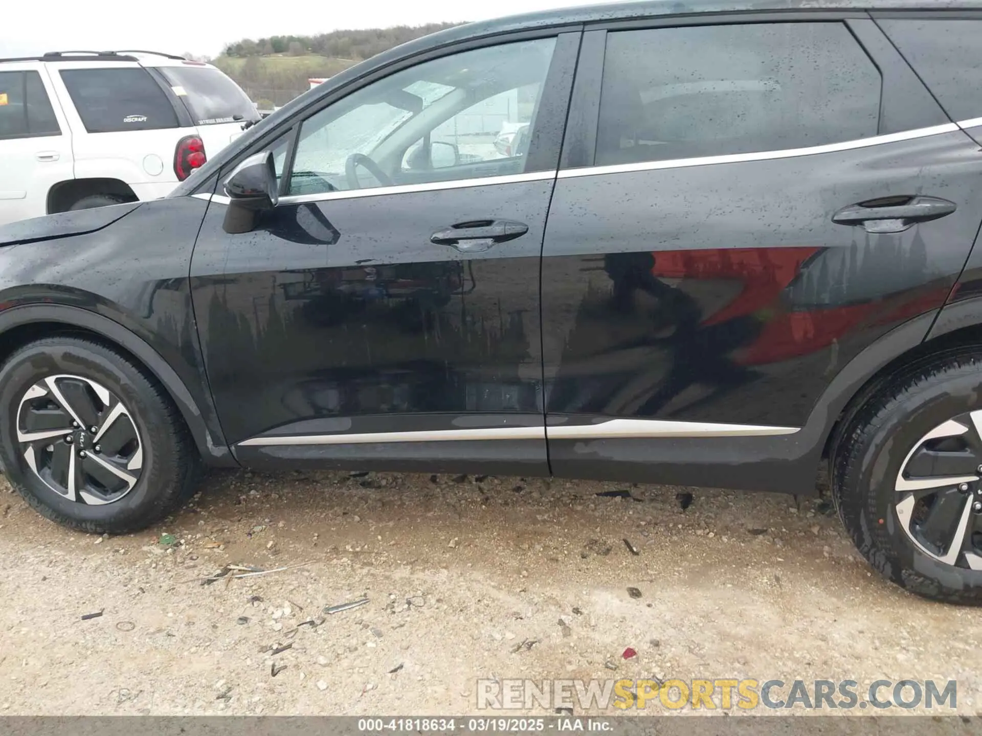 14 Photograph of a damaged car KNDPUCDG0R7152425 KIA SPORTAGE HYBRID 2024