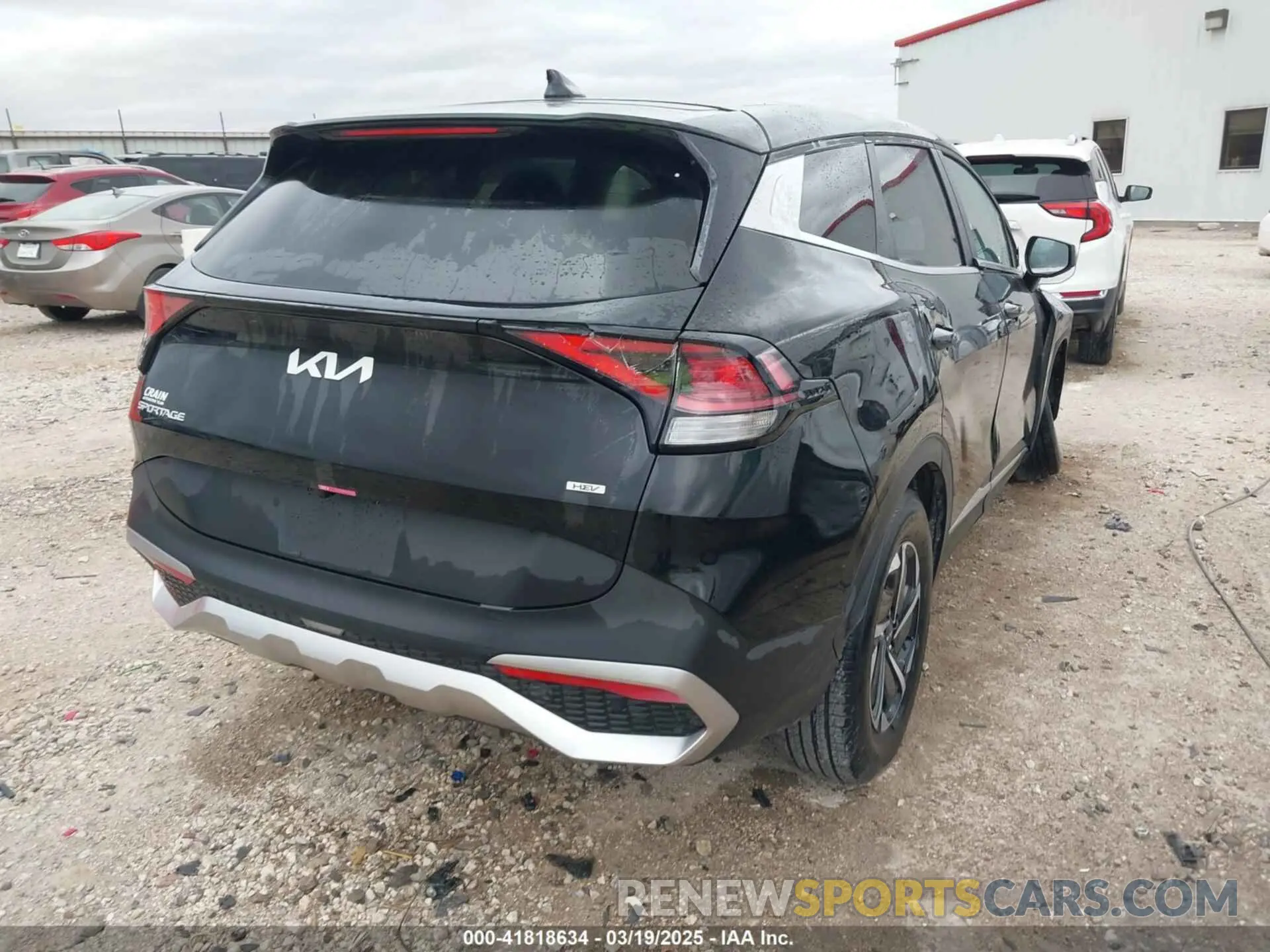 4 Photograph of a damaged car KNDPUCDG0R7152425 KIA SPORTAGE HYBRID 2024