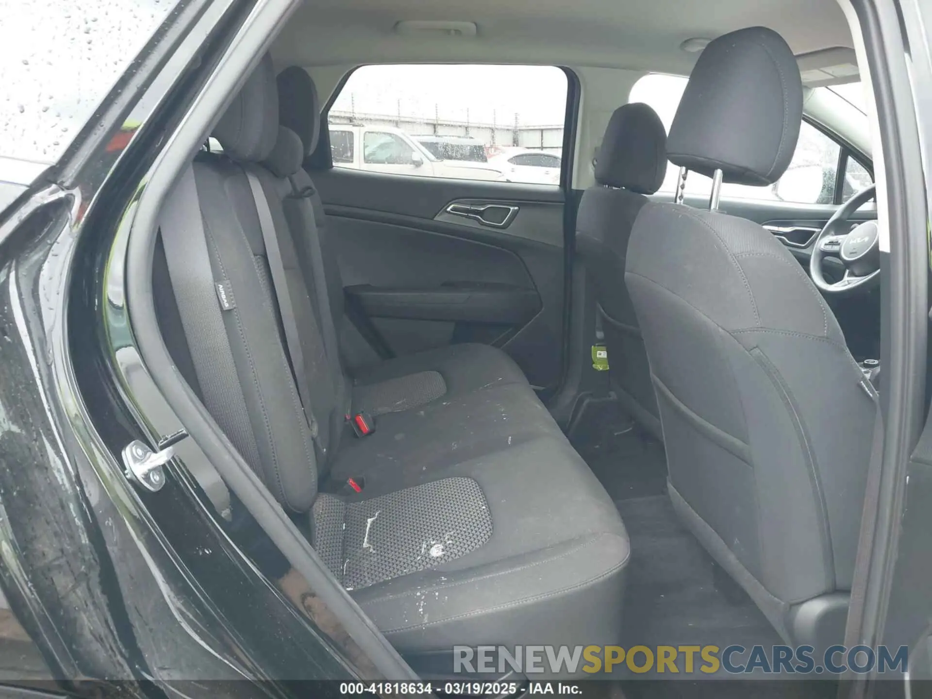 8 Photograph of a damaged car KNDPUCDG0R7152425 KIA SPORTAGE HYBRID 2024