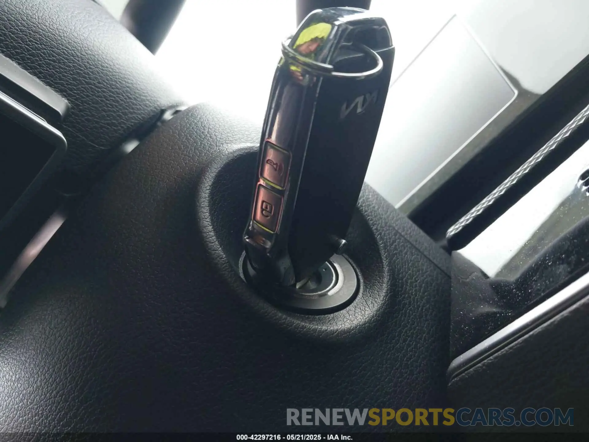 11 Photograph of a damaged car KNDPUCDG7R7137579 KIA SPORTAGE HYBRID 2024