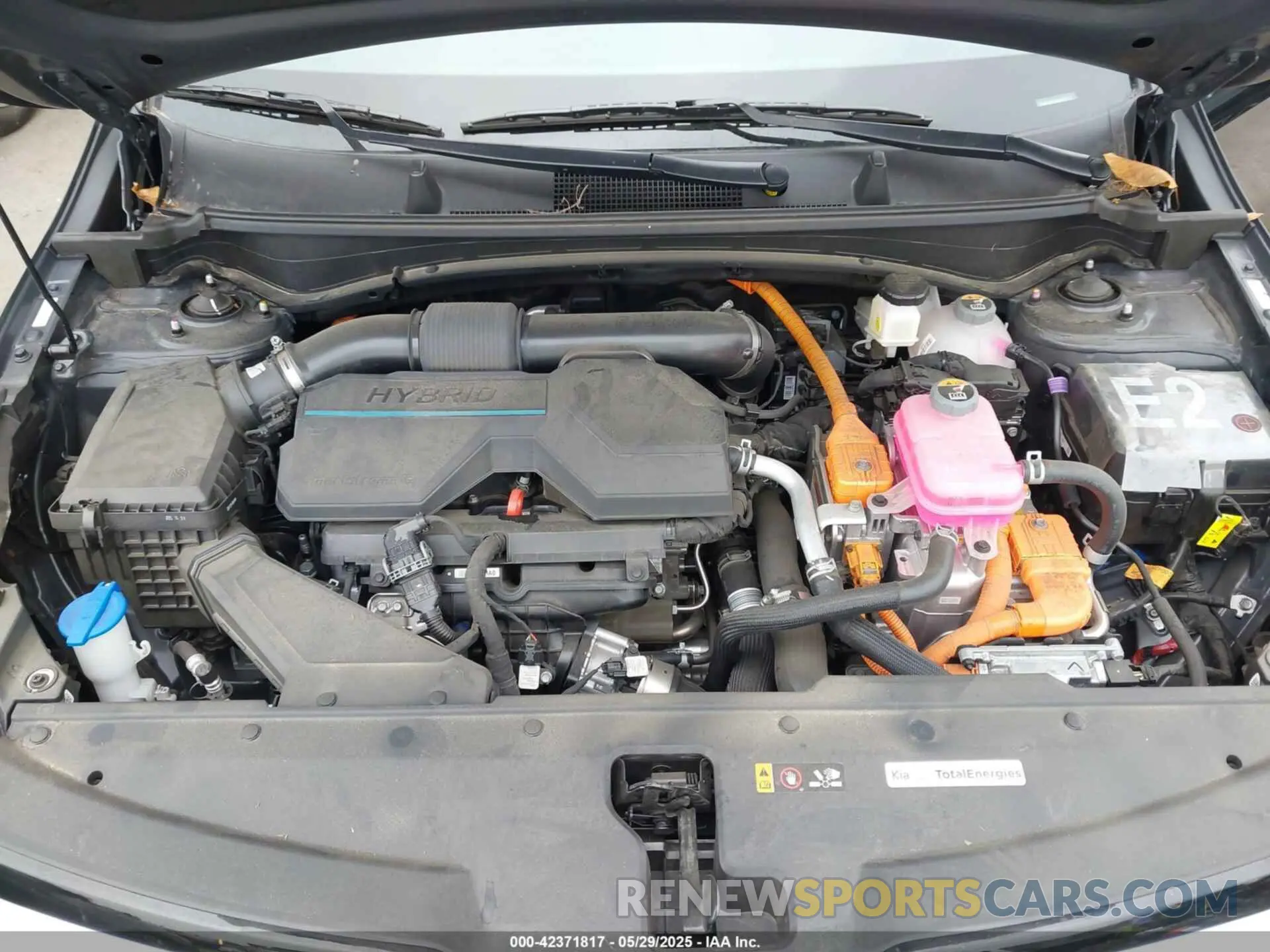 10 Photograph of a damaged car KNDPVCDGXR7128291 KIA SPORTAGE HYBRID 2024