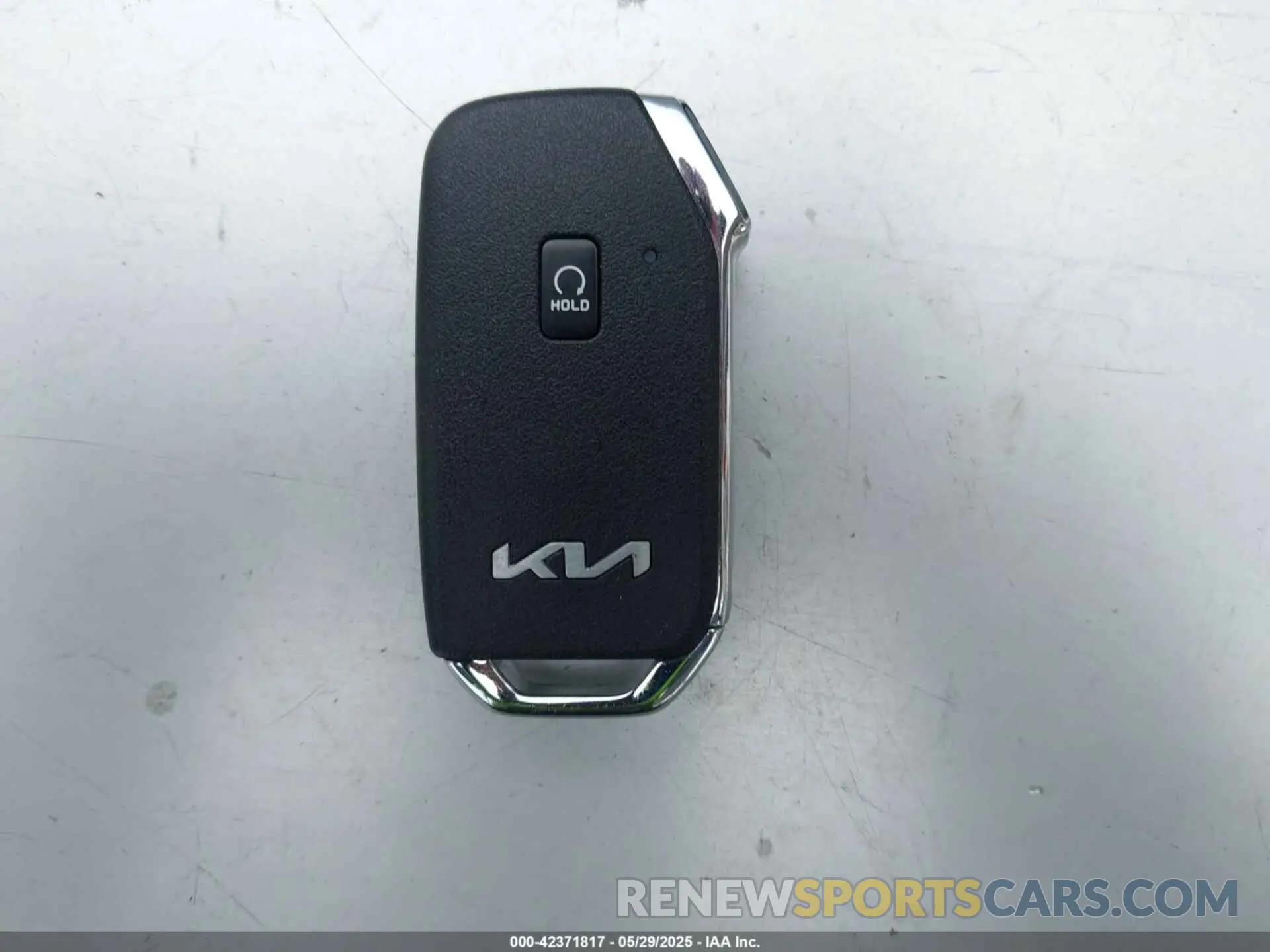 11 Photograph of a damaged car KNDPVCDGXR7128291 KIA SPORTAGE HYBRID 2024