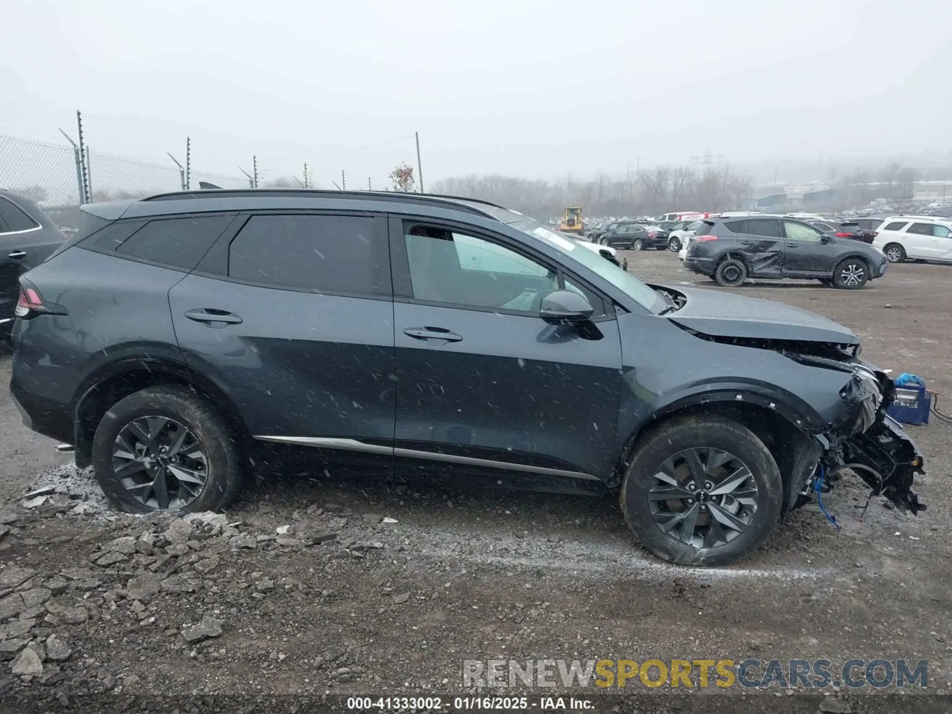 13 Photograph of a damaged car KNDPXCDG0R7160600 KIA SPORTAGE HYBRID 2024