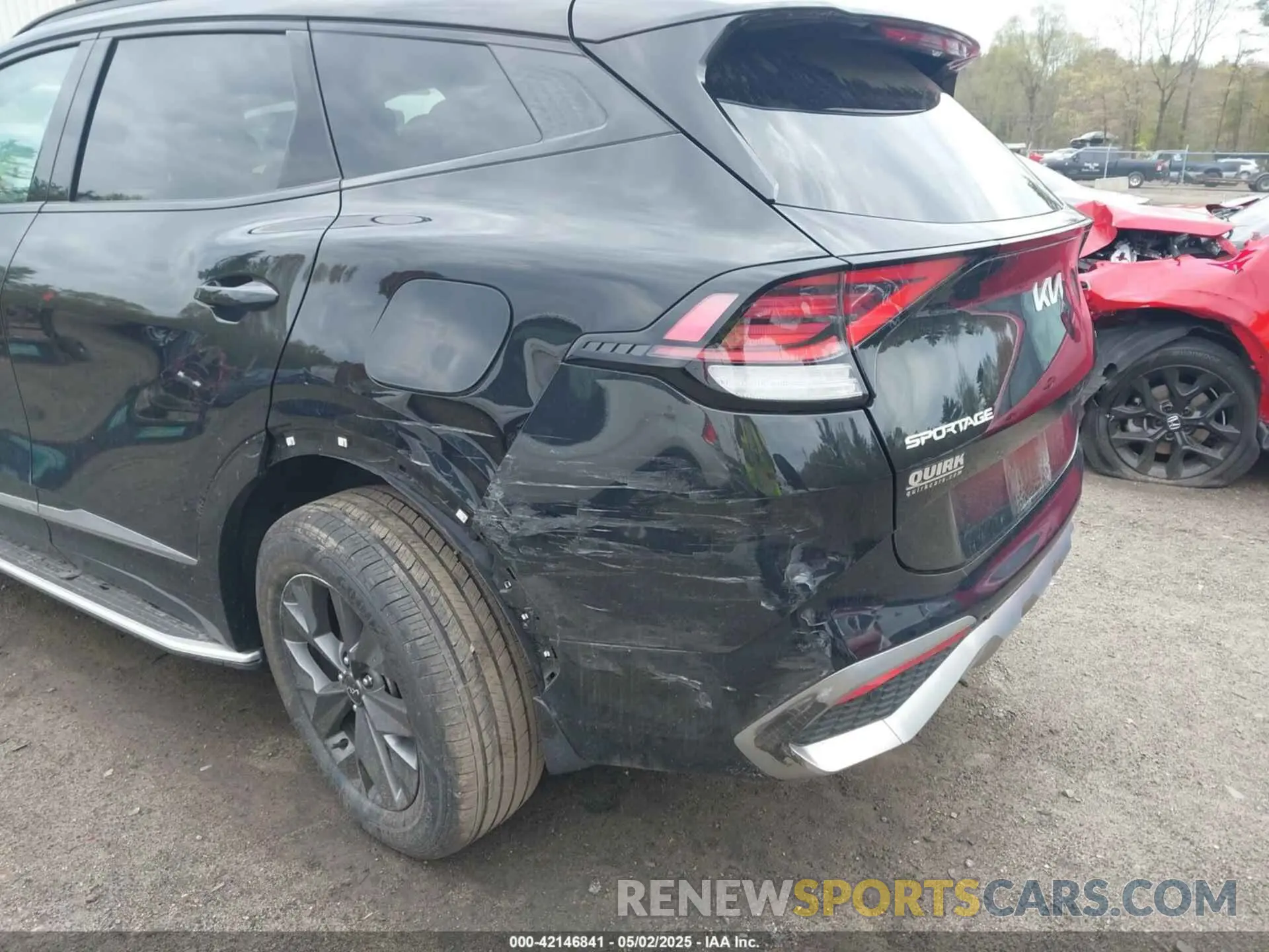 17 Photograph of a damaged car KNDPXCDG2R7145788 KIA SPORTAGE HYBRID 2024