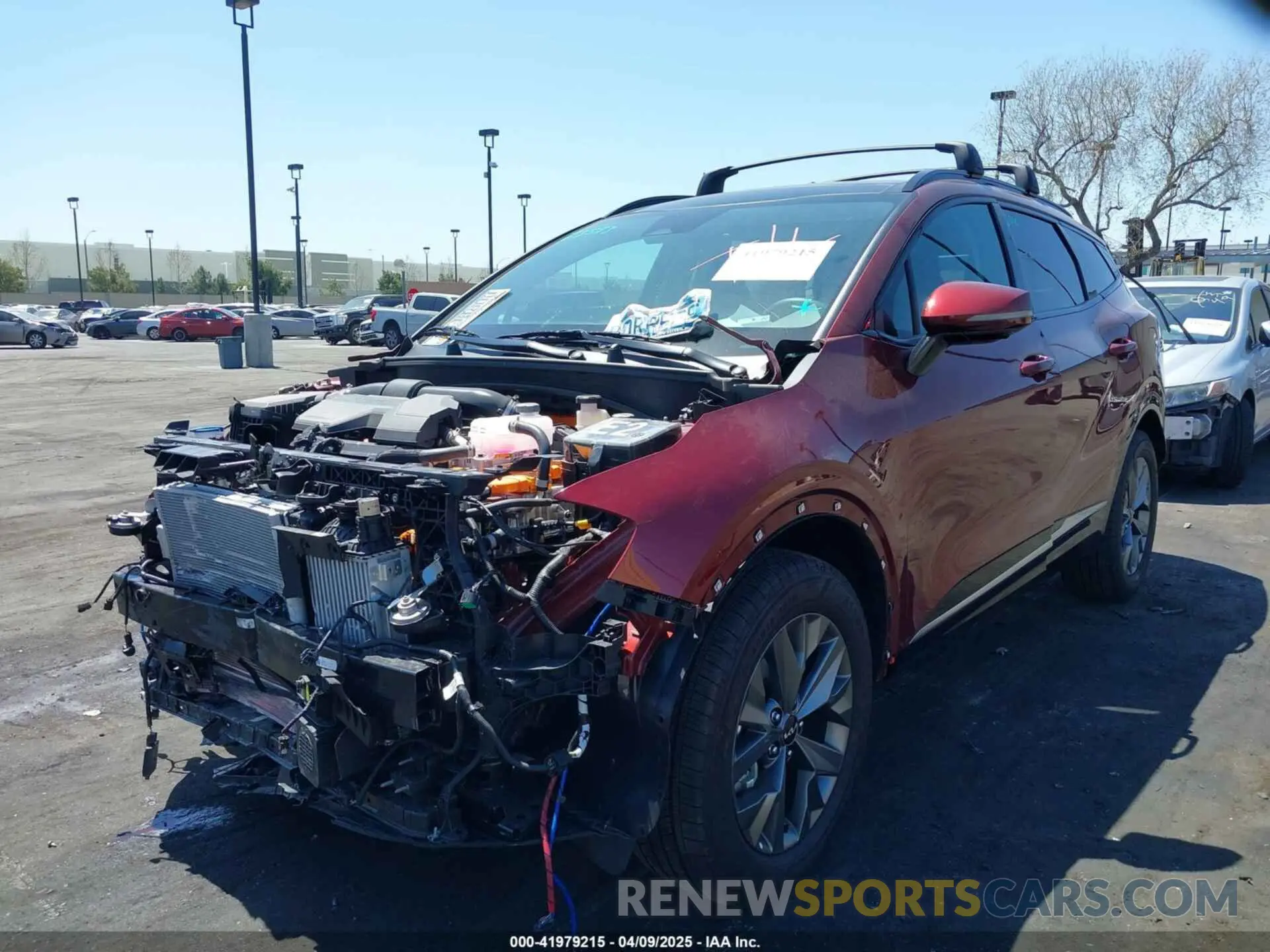 2 Photograph of a damaged car KNDPXCDGXR7172057 KIA SPORTAGE HYBRID 2024