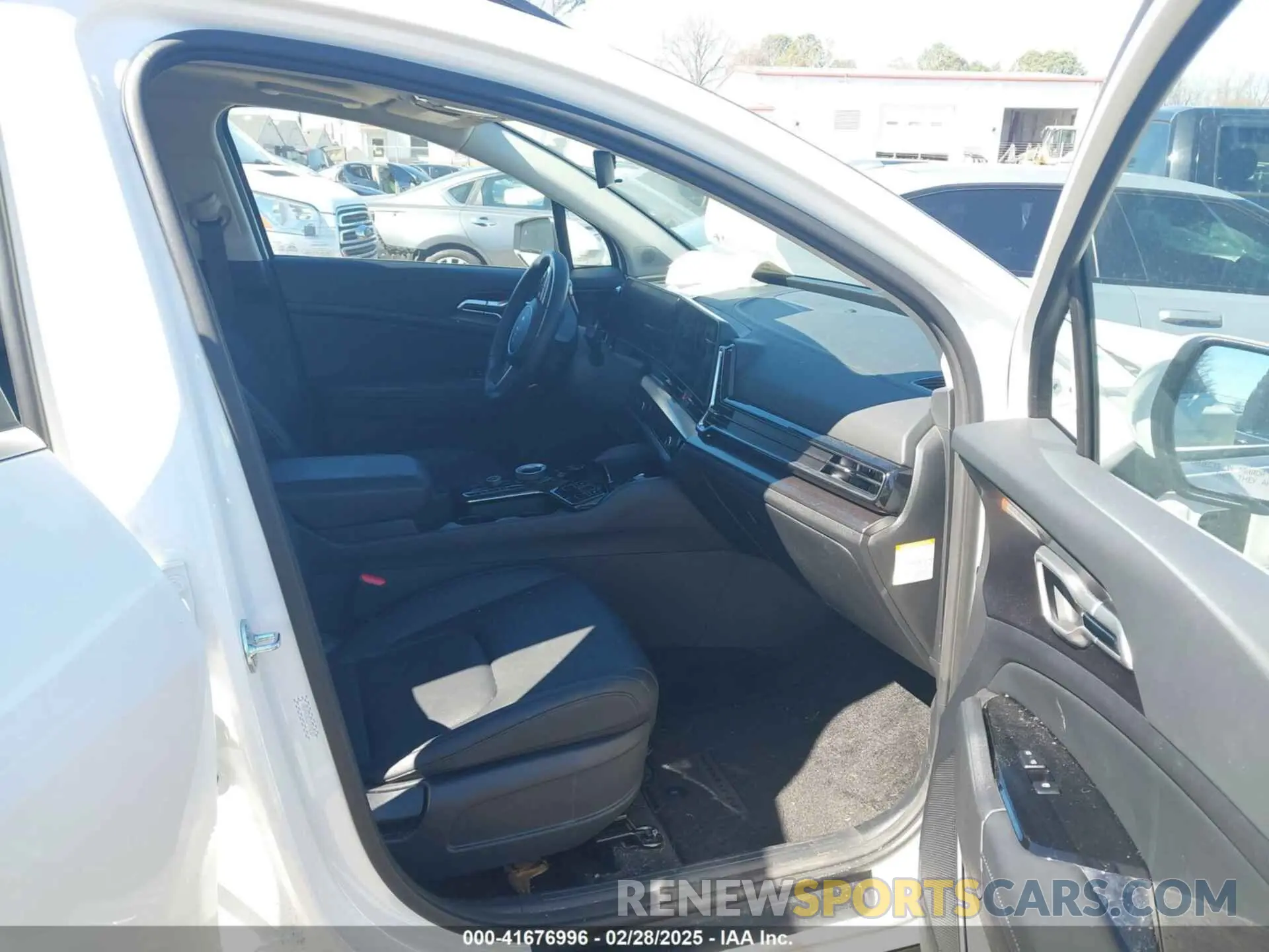 5 Photograph of a damaged car KNDPVCDG3S7192307 KIA SPORTAGE HYBRID 2025
