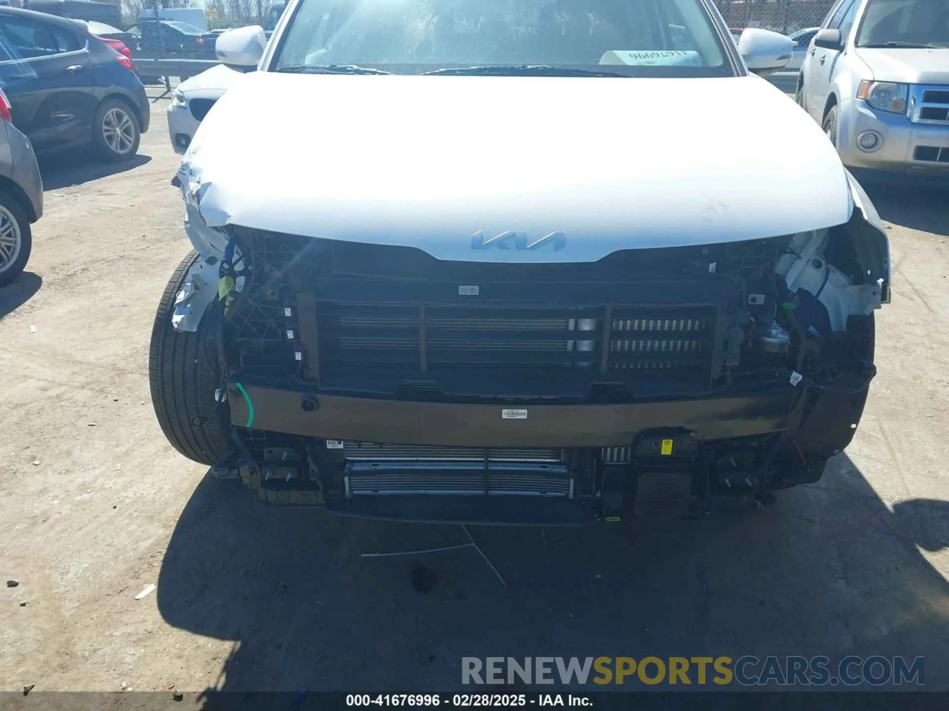 6 Photograph of a damaged car KNDPVCDG3S7192307 KIA SPORTAGE HYBRID 2025