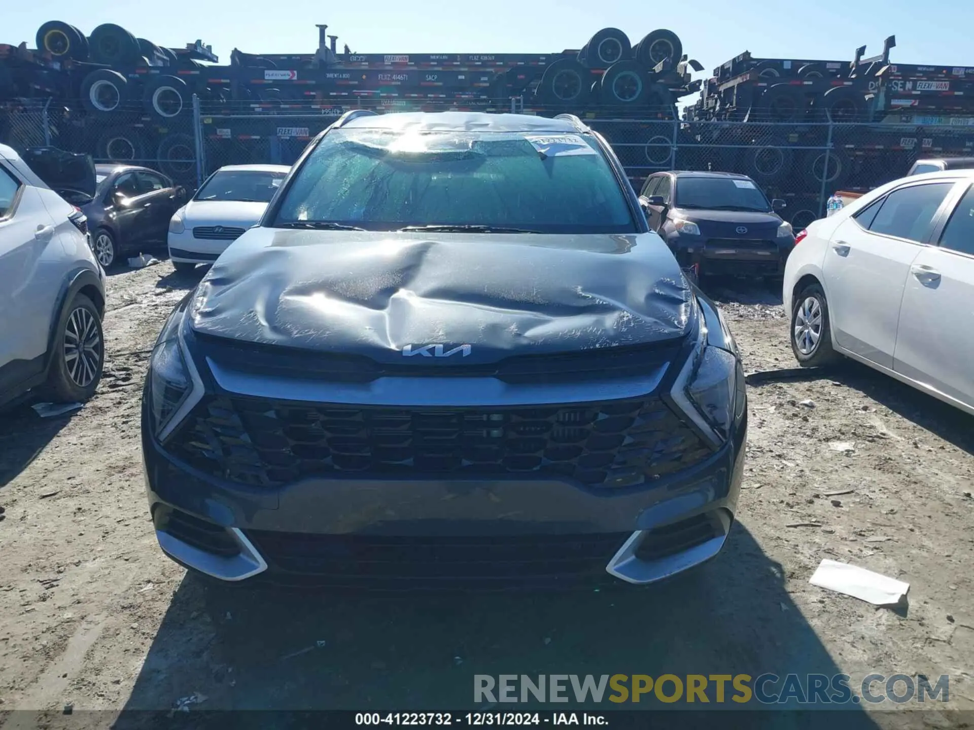 12 Photograph of a damaged car KNDPVCDG9S7196796 KIA SPORTAGE HYBRID 2025