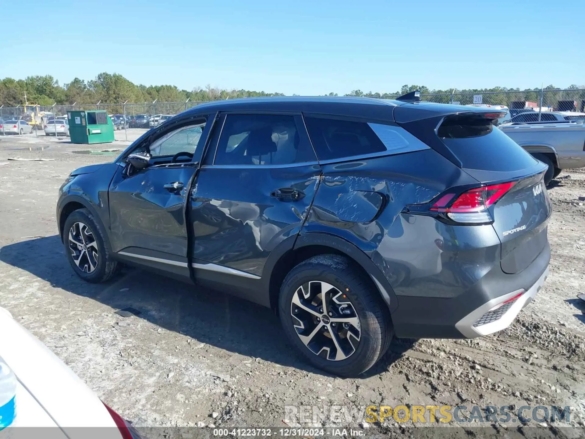 14 Photograph of a damaged car KNDPVCDG9S7196796 KIA SPORTAGE HYBRID 2025