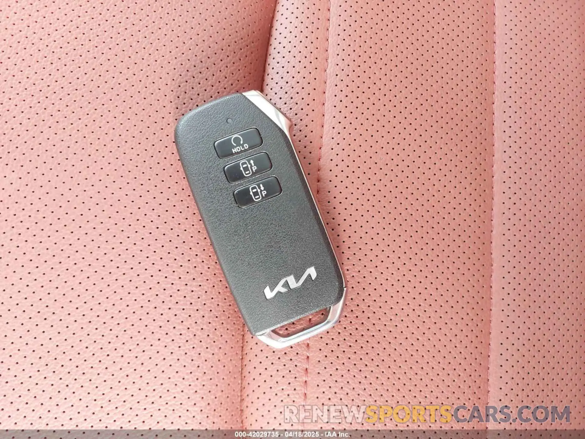 11 Photograph of a damaged car KNDPXCDG8S7189557 KIA SPORTAGE HYBRID 2025