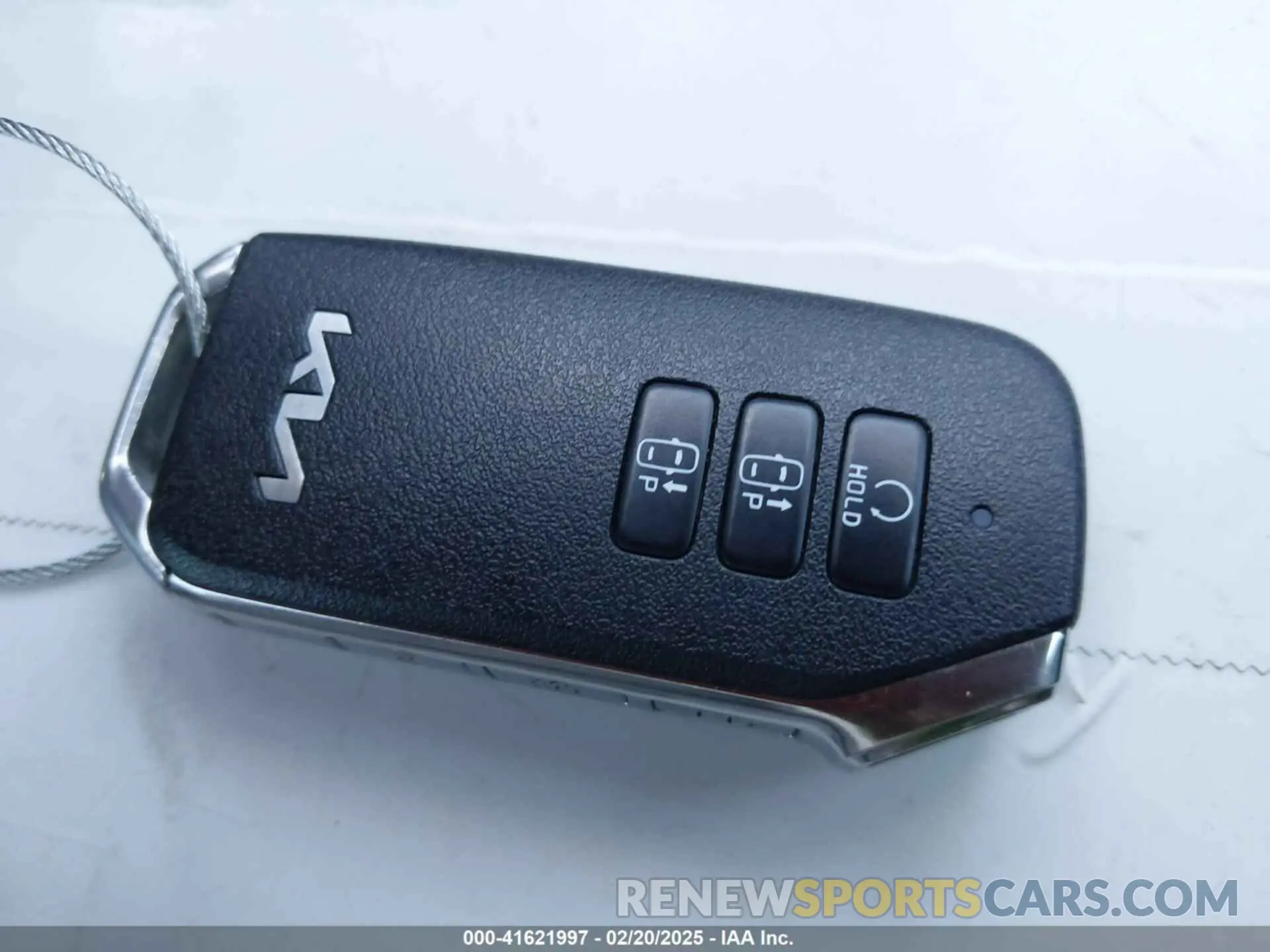 11 Photograph of a damaged car KNDPZDAHXP7049353 KIA SPORTAGE PLUG-IN HYBRID 2023