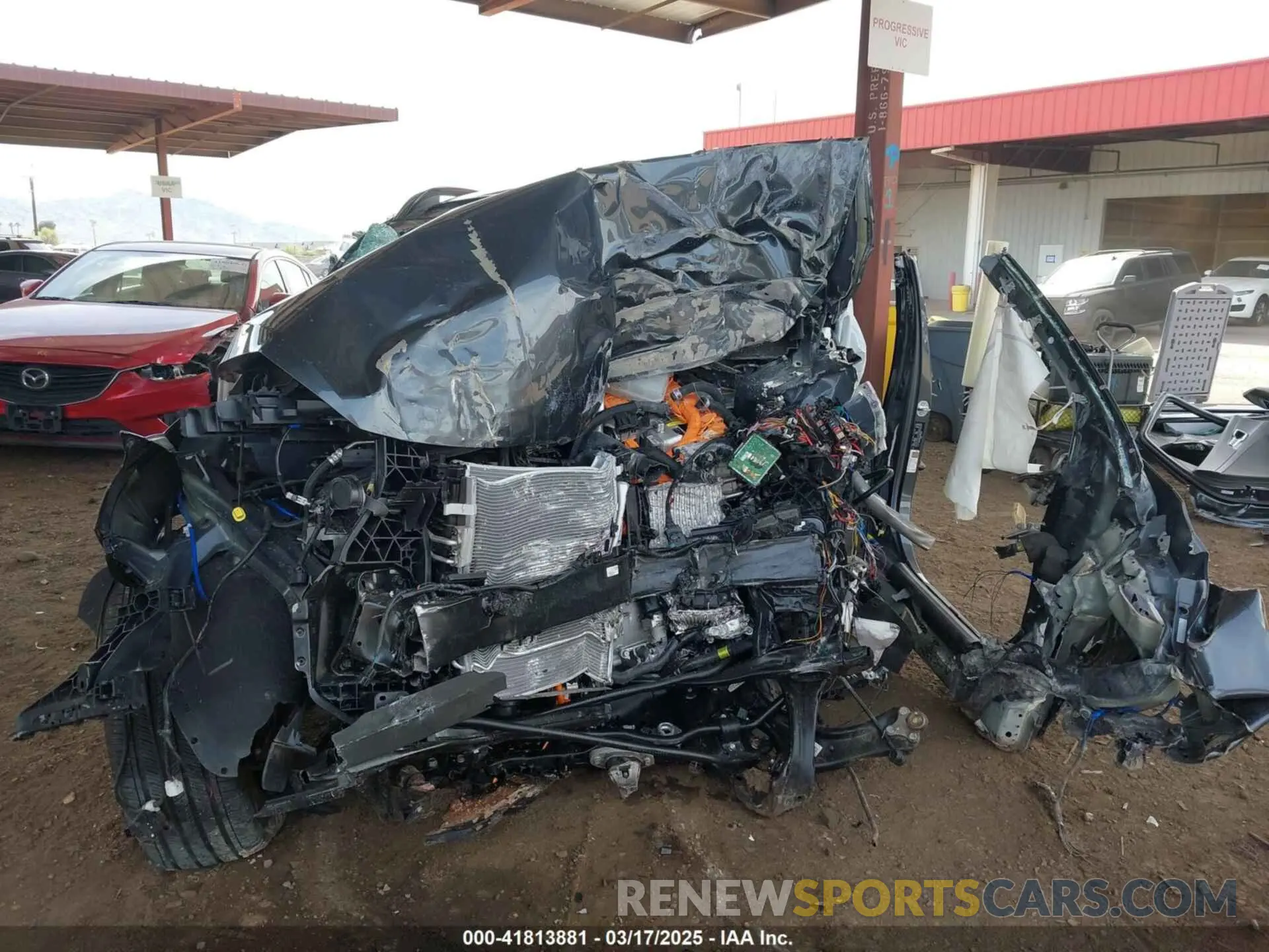 12 Photograph of a damaged car KNDPYDDH6R7163206 KIA SPORTAGE PLUG-IN HYBRID 2024