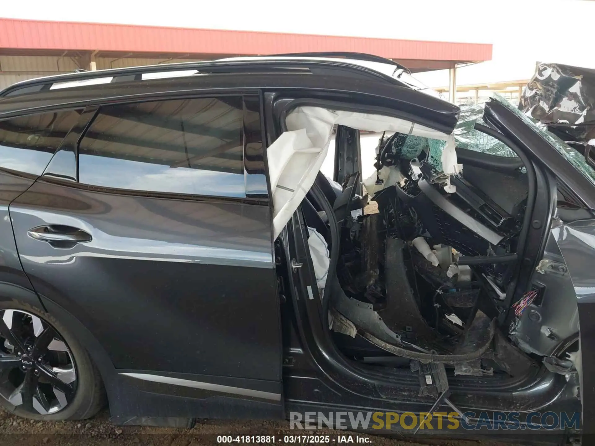 13 Photograph of a damaged car KNDPYDDH6R7163206 KIA SPORTAGE PLUG-IN HYBRID 2024