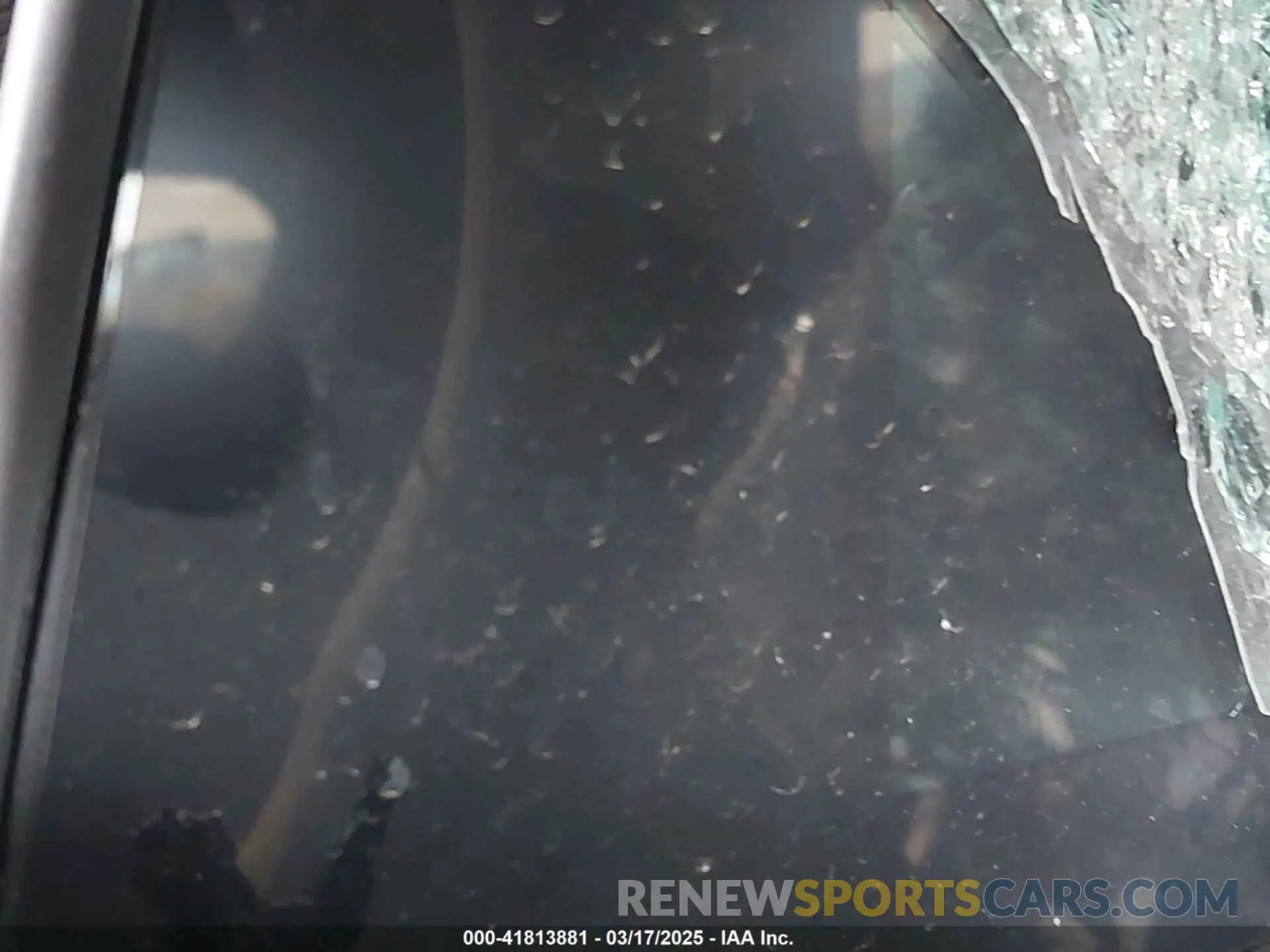 15 Photograph of a damaged car KNDPYDDH6R7163206 KIA SPORTAGE PLUG-IN HYBRID 2024