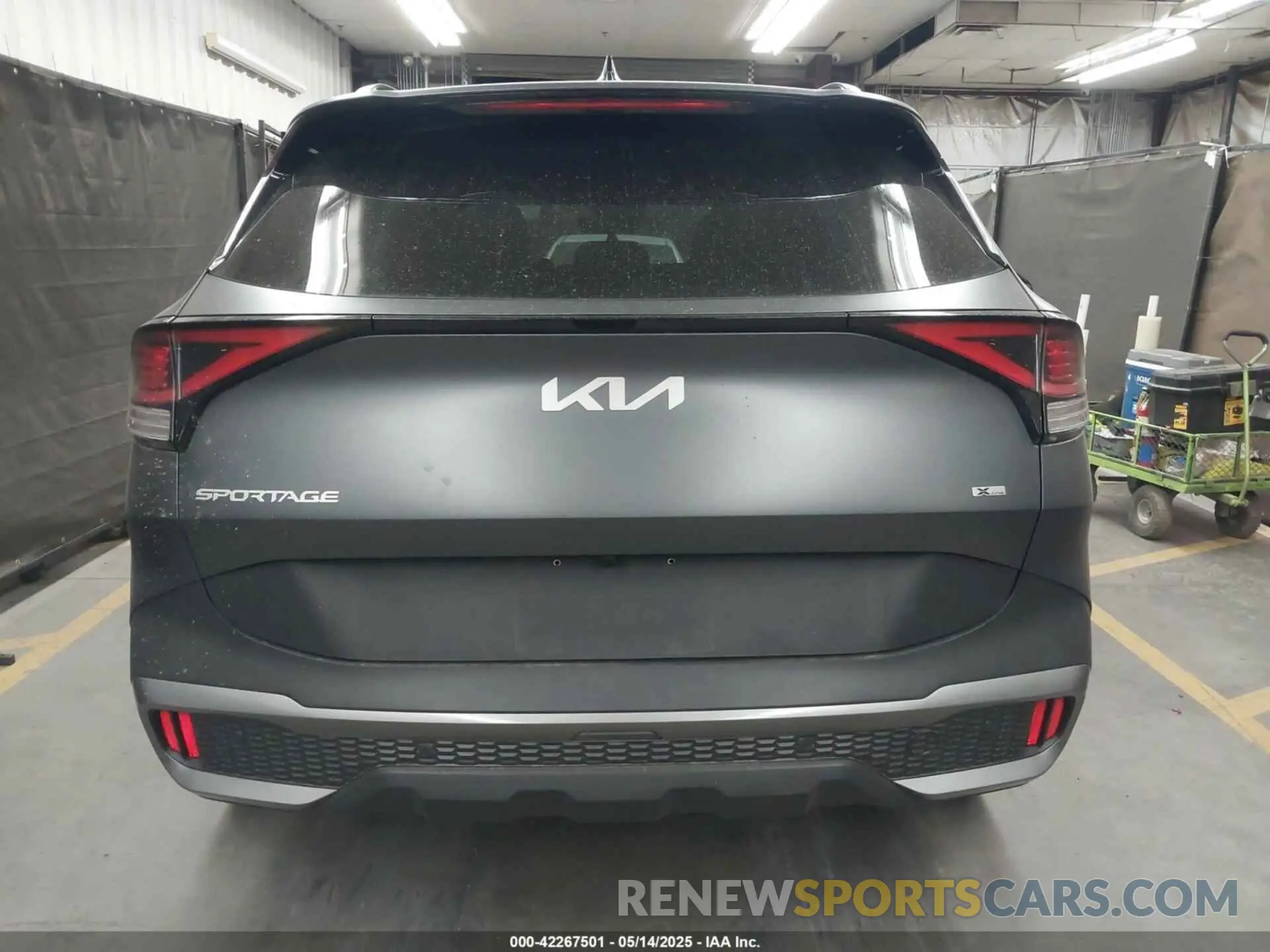 16 Photograph of a damaged car KNDPYDDH6R7171256 KIA SPORTAGE PLUG-IN HYBRID 2024