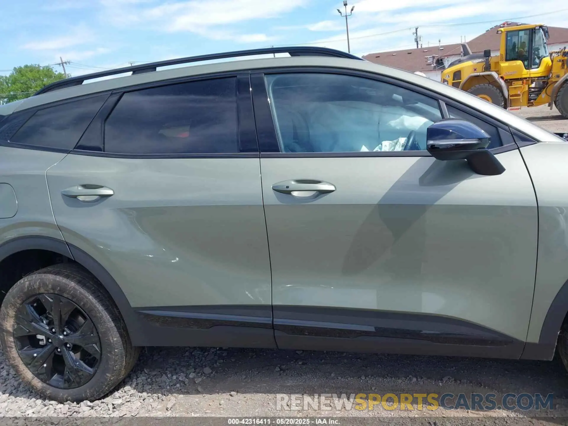 12 Photograph of a damaged car KNDPYDDH1S7217775 KIA SPORTAGE PLUG-IN HYBRID 2025