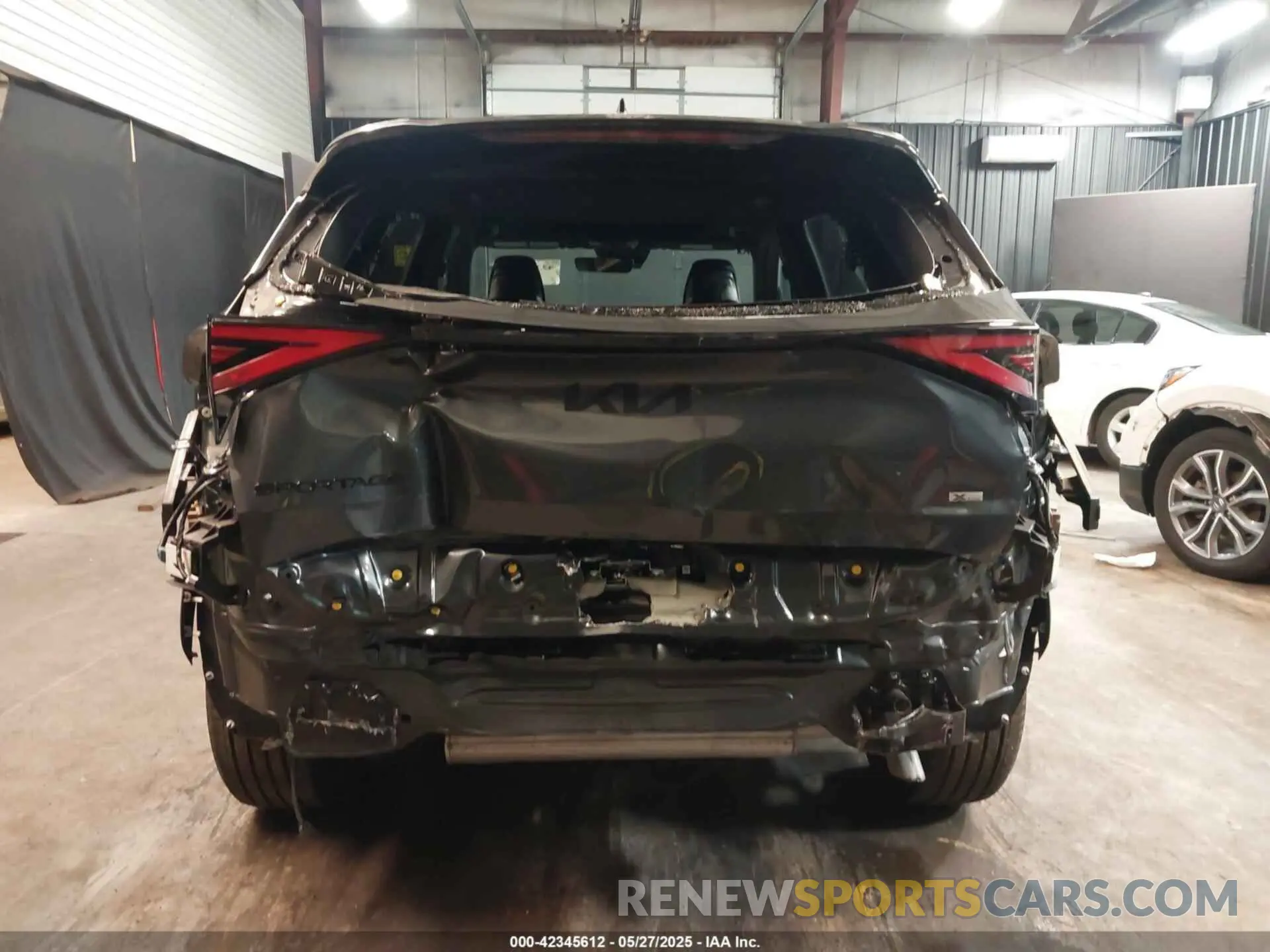 6 Photograph of a damaged car KNDPZDDH9S7199250 KIA SPORTAGE PLUG-IN HYBRID 2025