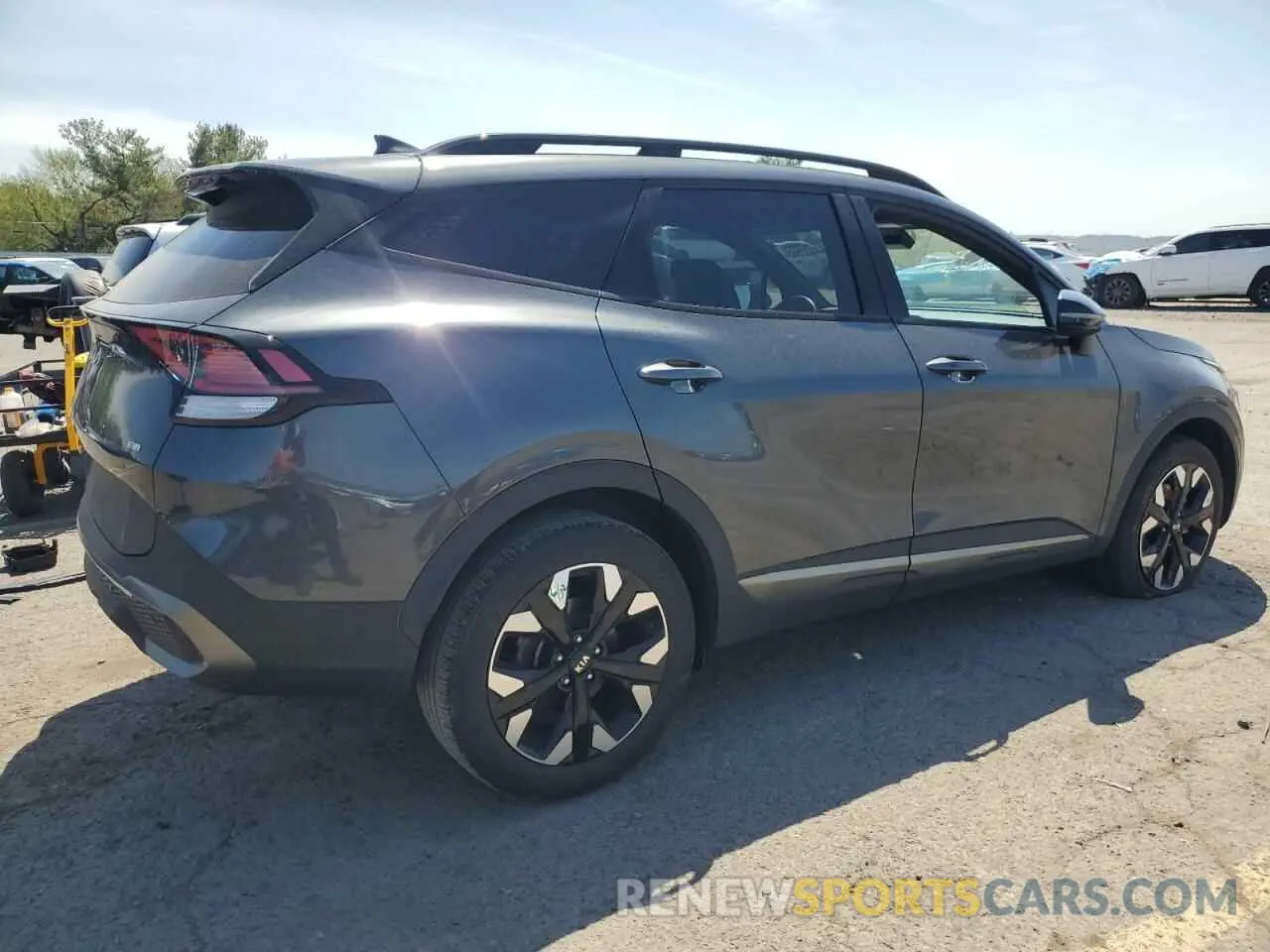 3 Photograph of a damaged car 5XYK6CAF1PG059459 KIA SPORTAGE X 2023