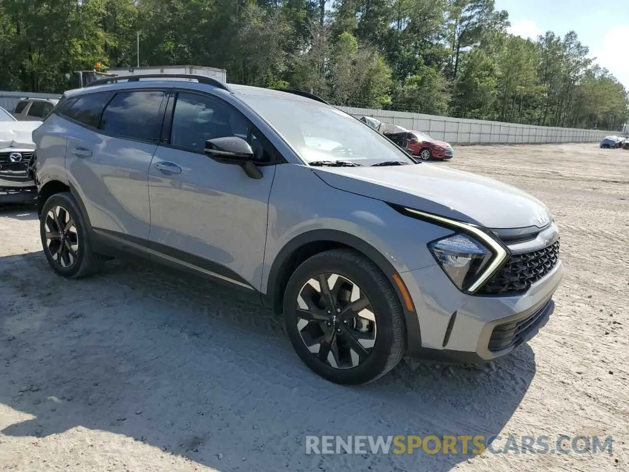4 Photograph of a damaged car 5XYK6CAF3PG120469 KIA SPORTAGE X 2023