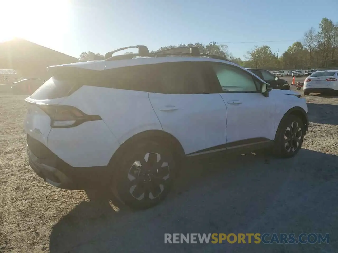 3 Photograph of a damaged car 5XYK6CAF3PG133531 KIA SPORTAGE X 2023