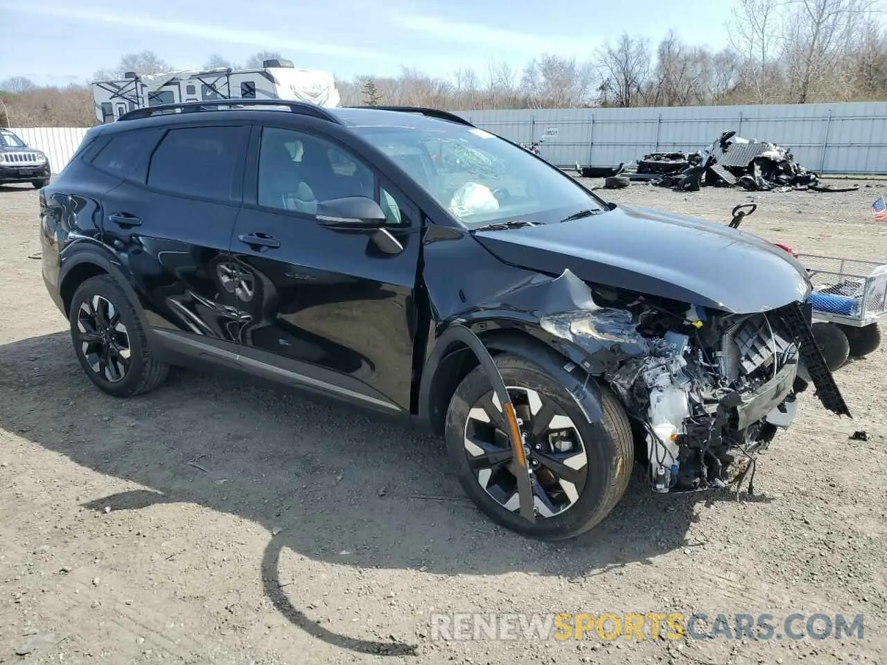 4 Photograph of a damaged car 5XYK6CAF7PG041886 KIA SPORTAGE X 2023