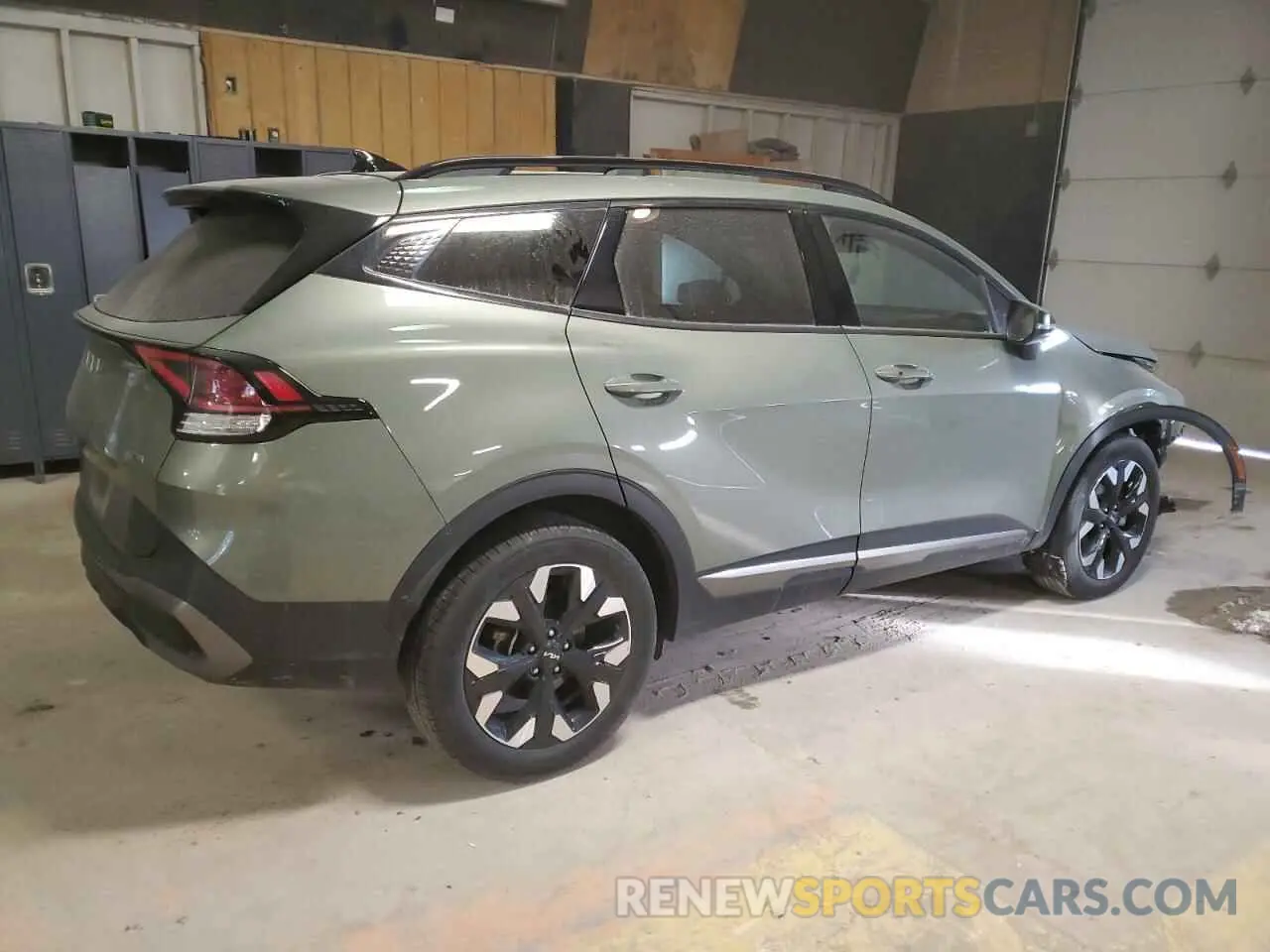 3 Photograph of a damaged car 5XYK6CAF8PG122962 KIA SPORTAGE X 2023