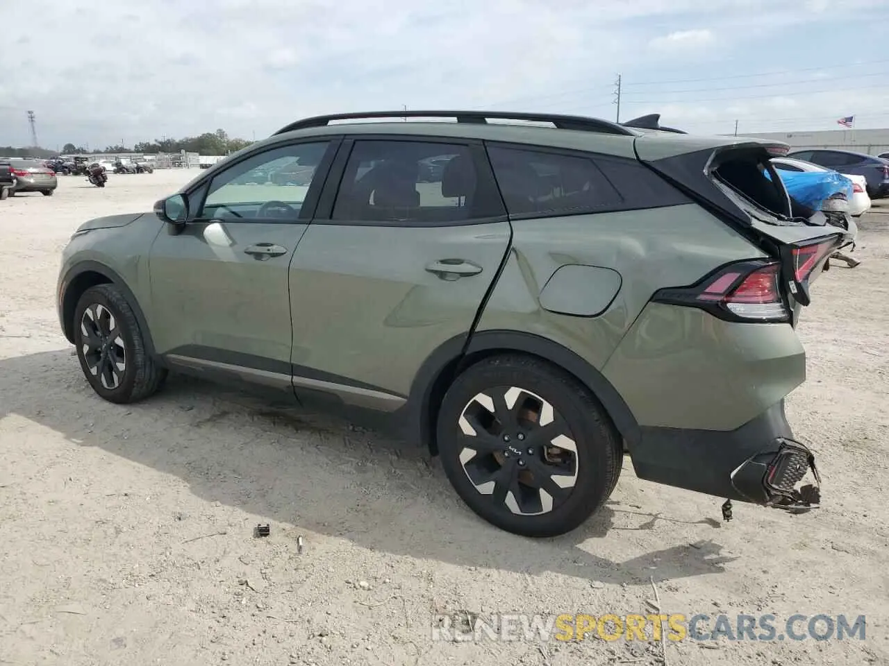 2 Photograph of a damaged car KNDPYDAH3P7110321 KIA SPORTAGE X 2023