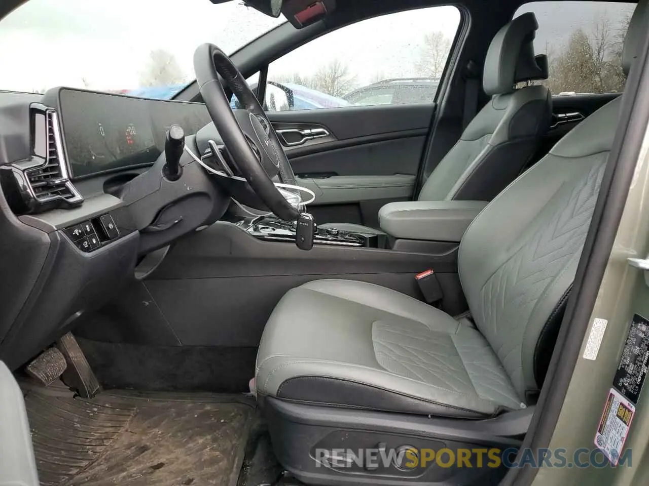 7 Photograph of a damaged car KNDPYDAH5P7048985 KIA SPORTAGE X 2023