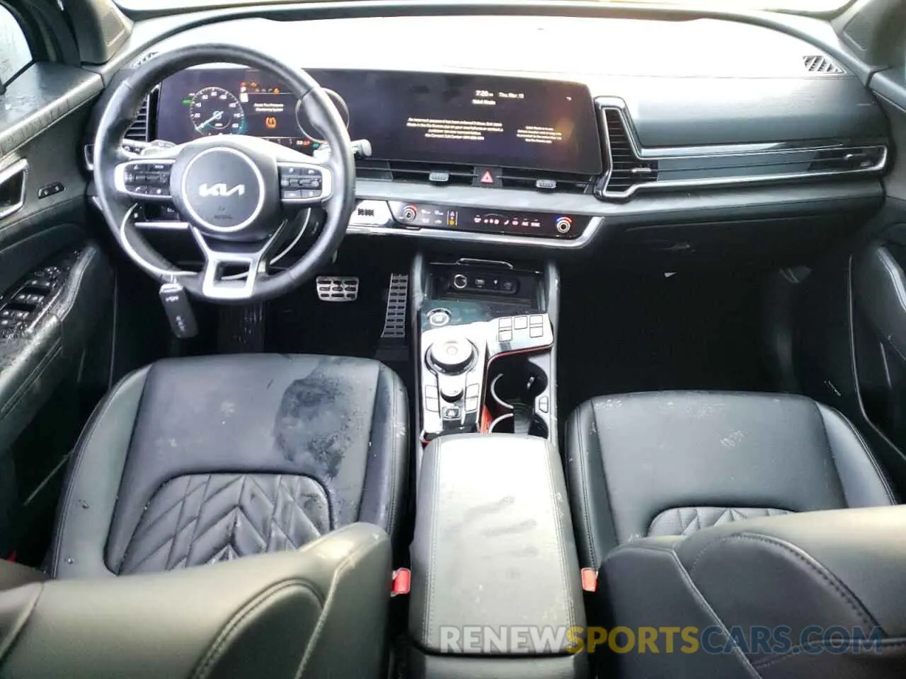 8 Photograph of a damaged car KNDPZDAHXP7035890 KIA SPORTAGE X 2023