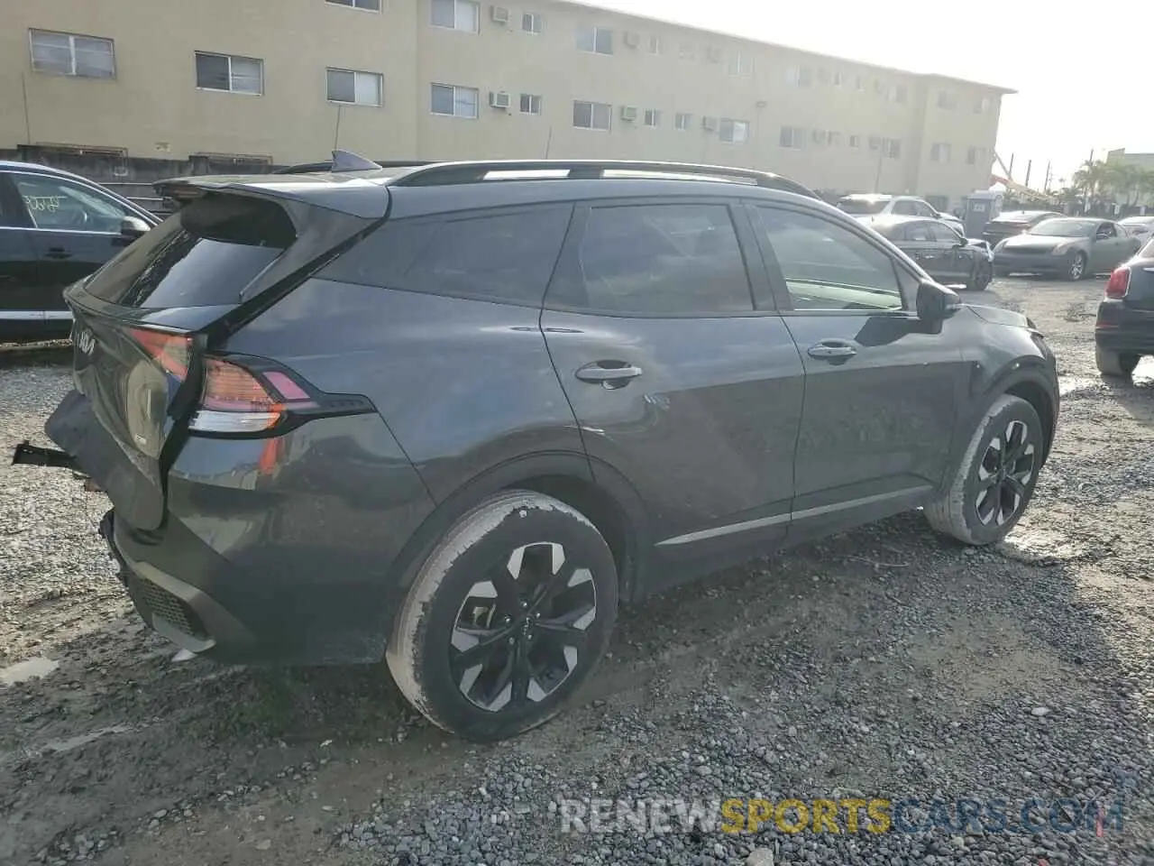 3 Photograph of a damaged car 5XYK6CDF0RG193670 KIA SPORTAGE X 2024