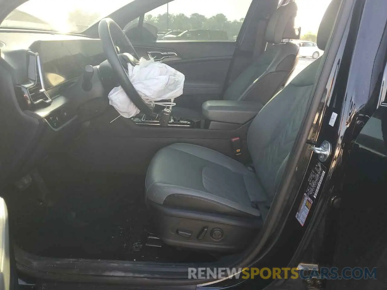 7 Photograph of a damaged car 5XYK6CDF2RG161724 KIA SPORTAGE X 2024