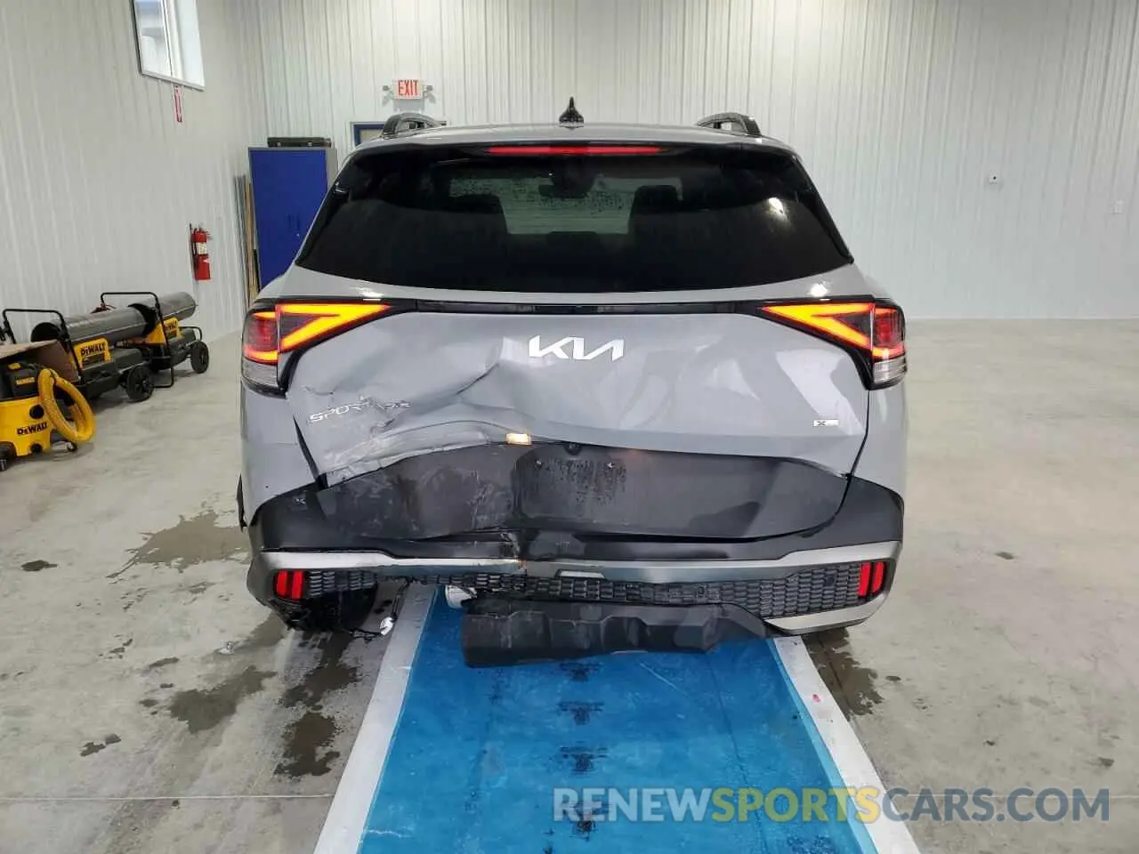 6 Photograph of a damaged car 5XYK6CDF4RG191632 KIA SPORTAGE X 2024