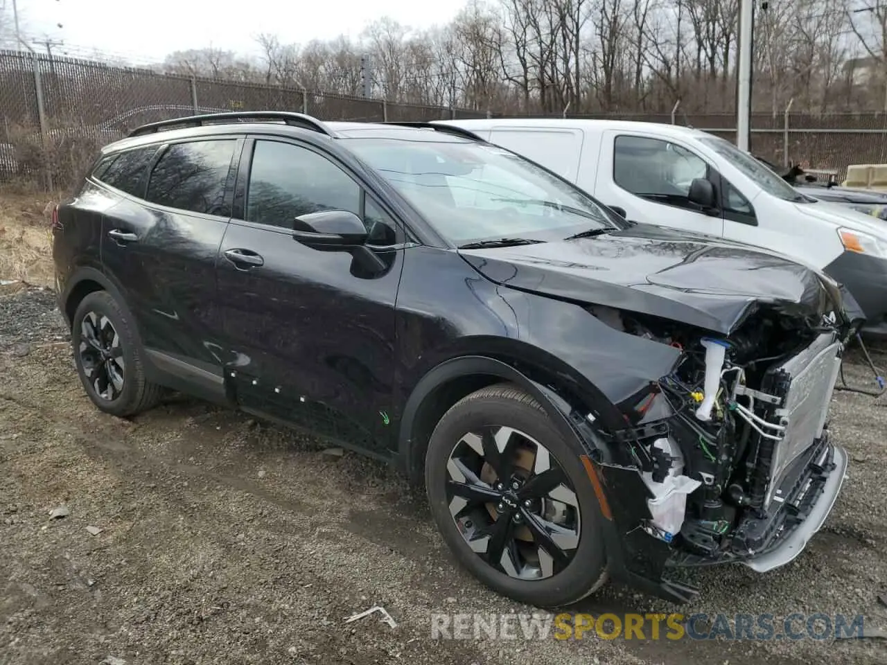 4 Photograph of a damaged car 5XYK6CDF6RG201433 KIA SPORTAGE X 2024
