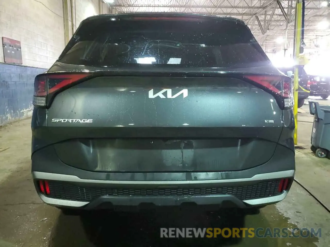 6 Photograph of a damaged car 5XYK6CDF7RG220993 KIA SPORTAGE X 2024