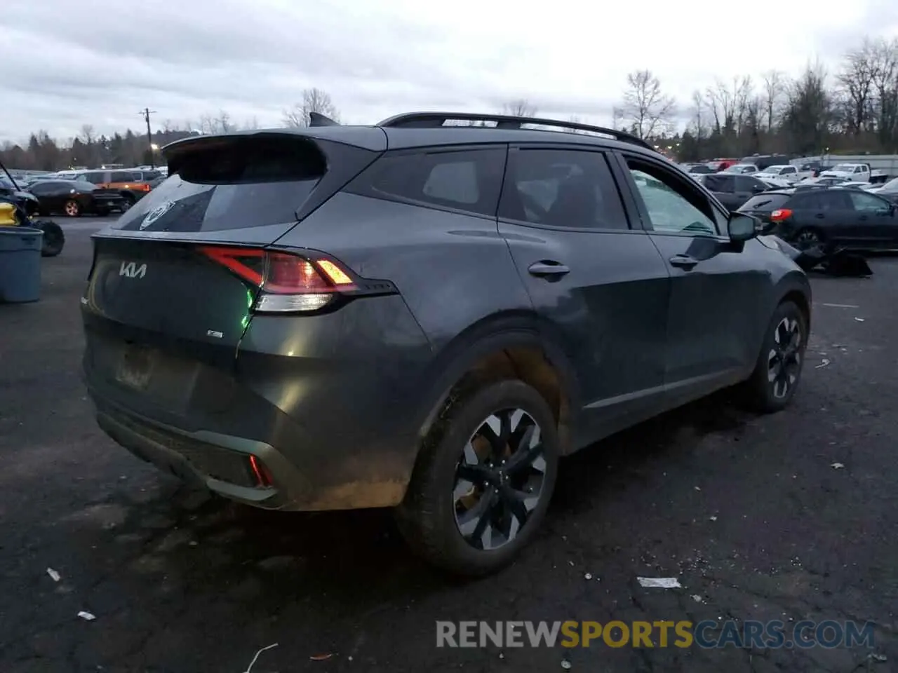 3 Photograph of a damaged car 5XYK6CDF8RG201921 KIA SPORTAGE X 2024