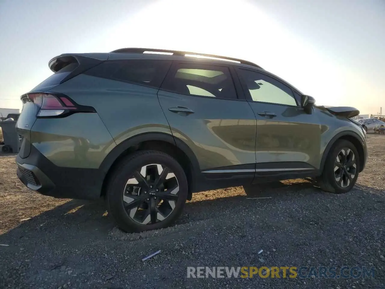 3 Photograph of a damaged car 5XYK6CDFXRG194101 KIA SPORTAGE X 2024