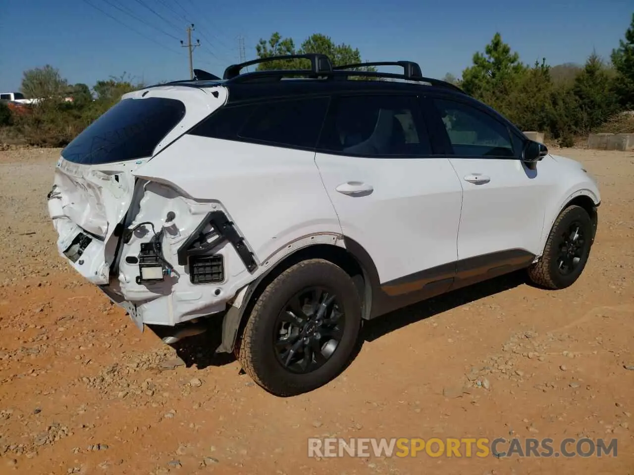 3 Photograph of a damaged car 5XYK7CDF6RG175705 KIA SPORTAGE X 2024