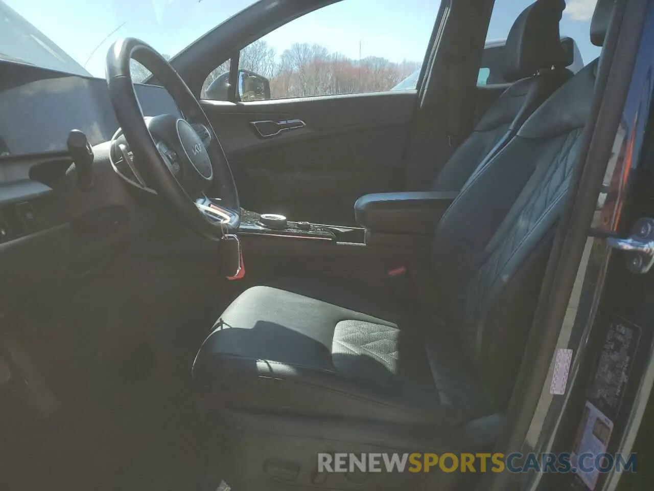 7 Photograph of a damaged car KNDPYDDH8R7141708 KIA SPORTAGE X 2024