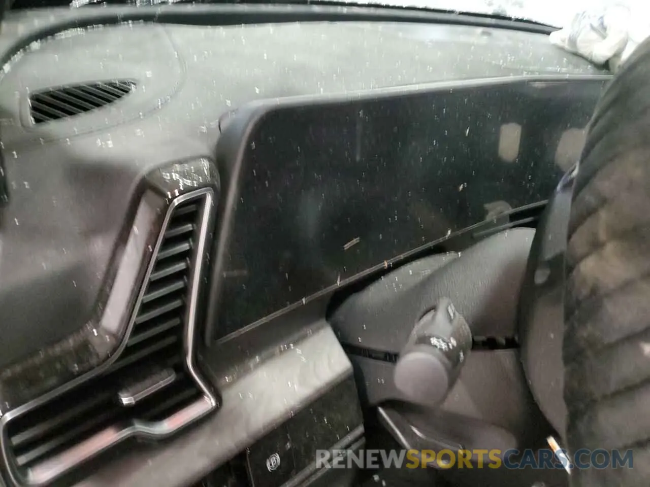 9 Photograph of a damaged car KNDPYDDHXR7153892 KIA SPORTAGE X 2024
