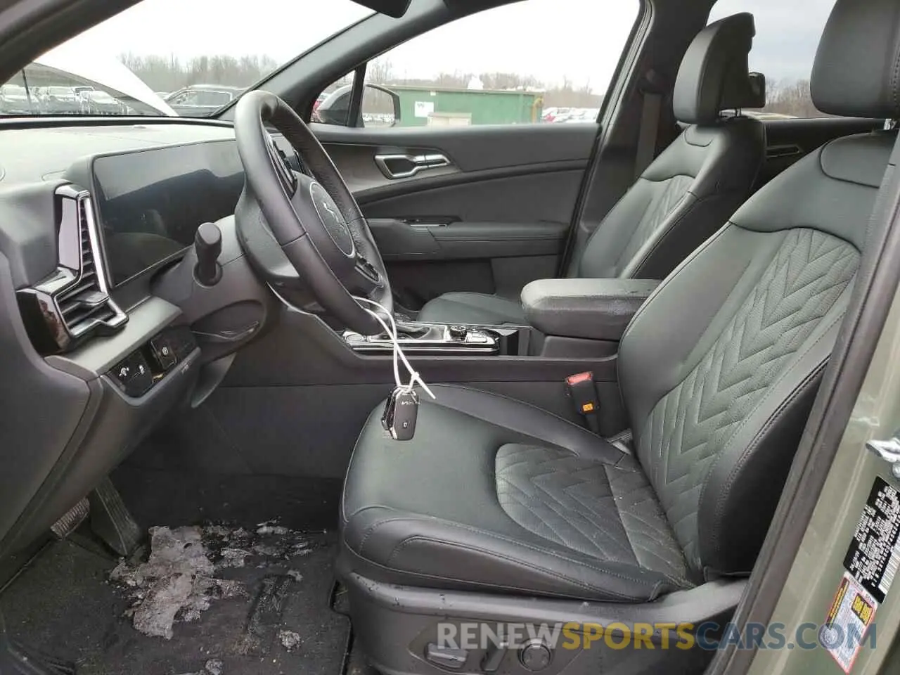 7 Photograph of a damaged car 5XYK6CDF4SG242892 KIA SPORTAGE X 2025