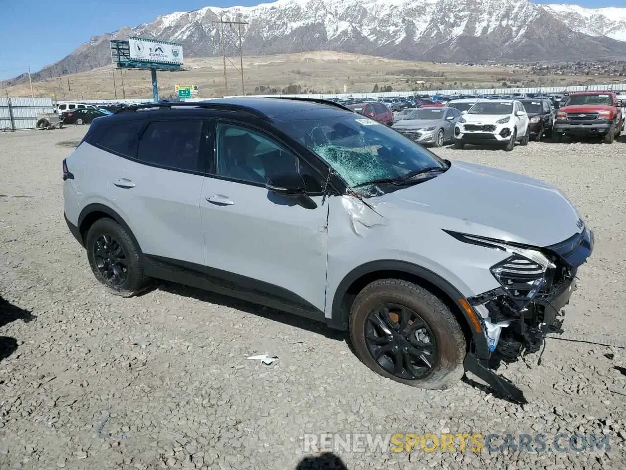 4 Photograph of a damaged car 5XYK7CDF6SG286633 KIA SPORTAGE X 2025
