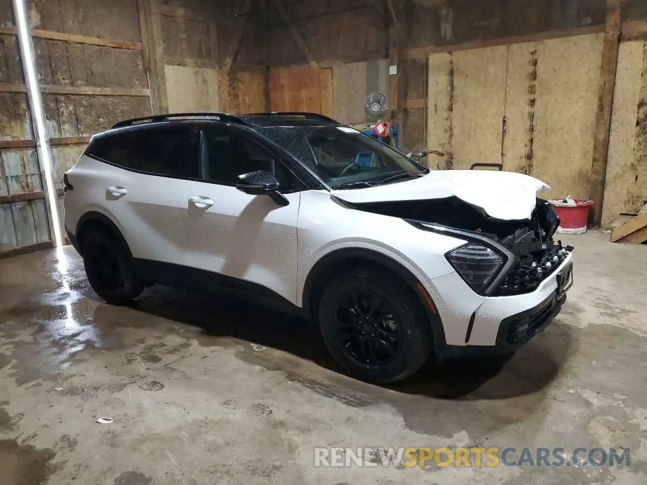 4 Photograph of a damaged car 5XYK7CDFXSG236818 KIA SPORTAGE X 2025