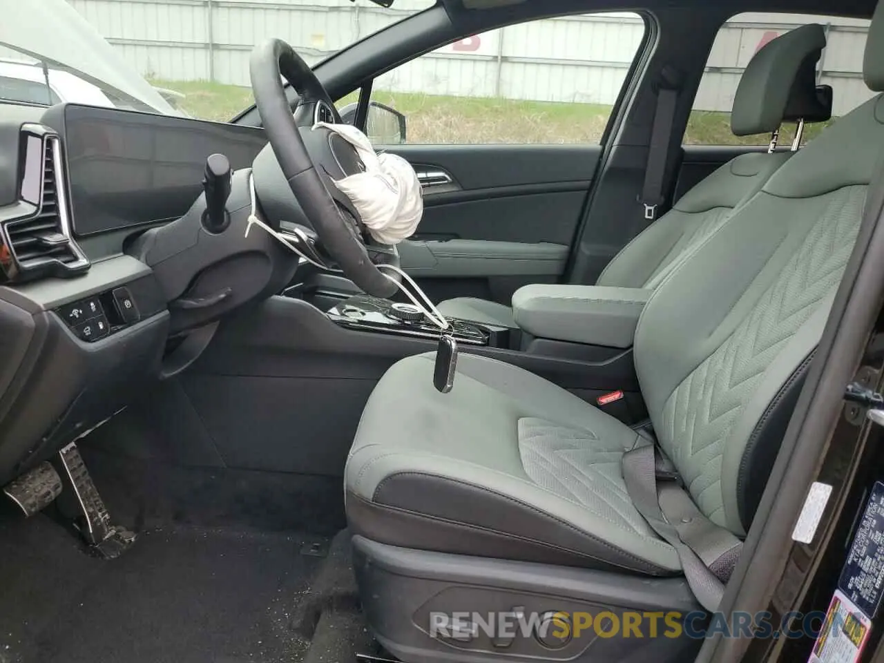 7 Photograph of a damaged car KNDPZDDH8S7188823 KIA SPORTAGE X 2025
