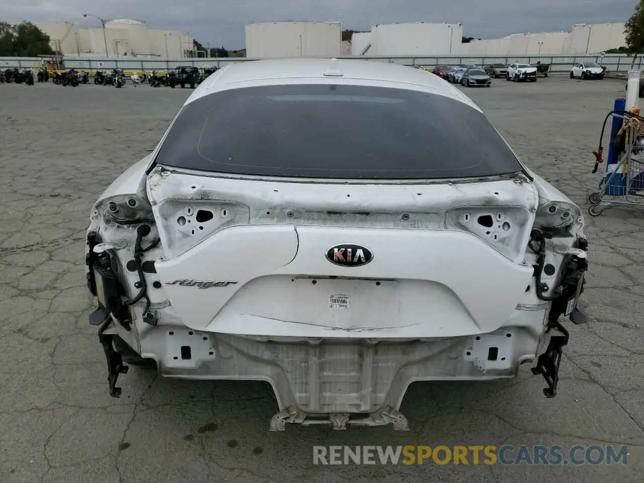 6 Photograph of a damaged car KNAE15LA0K6051452 KIA STINGER 2019