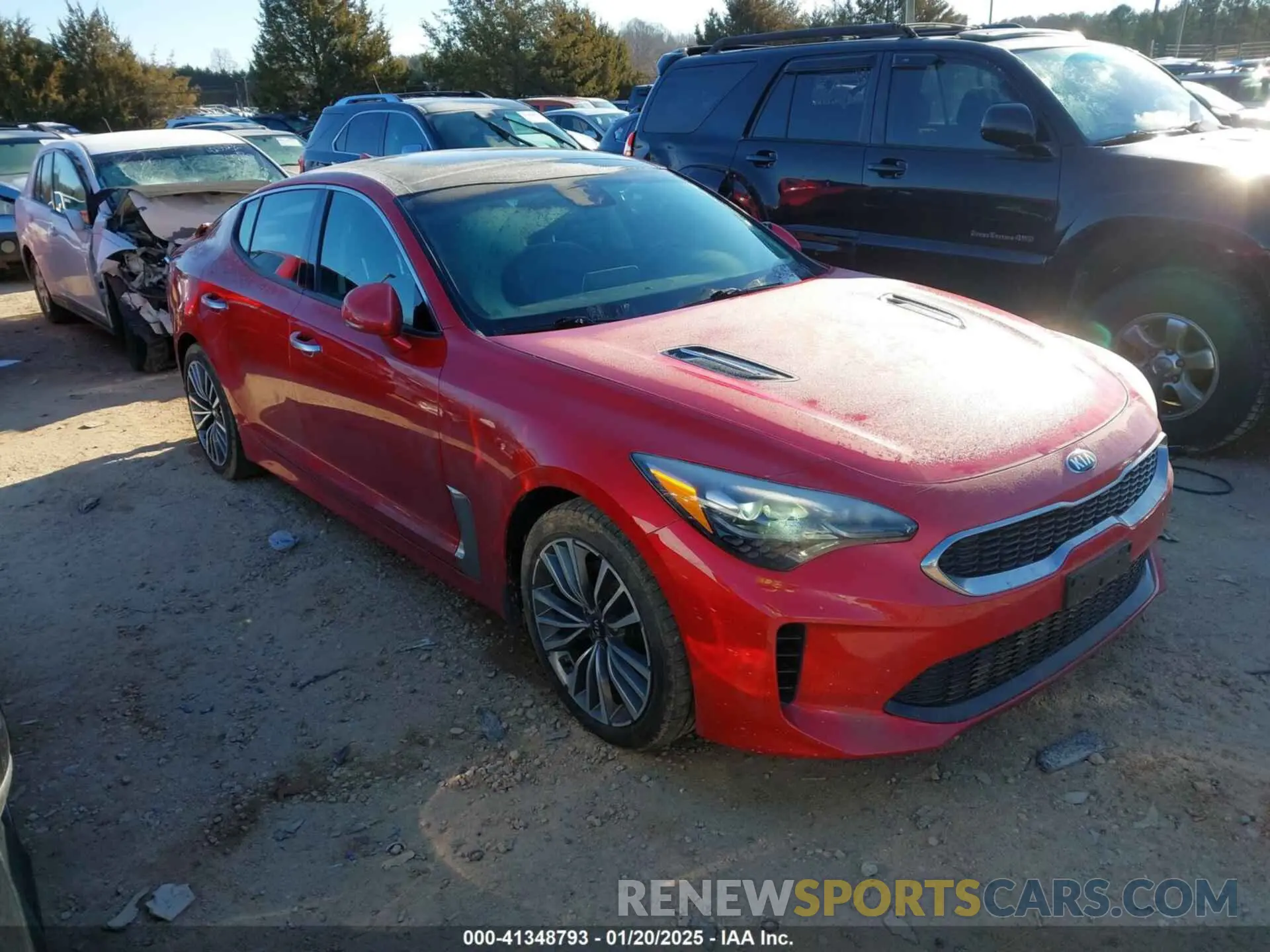 1 Photograph of a damaged car KNAE15LA2K6046124 KIA STINGER 2019