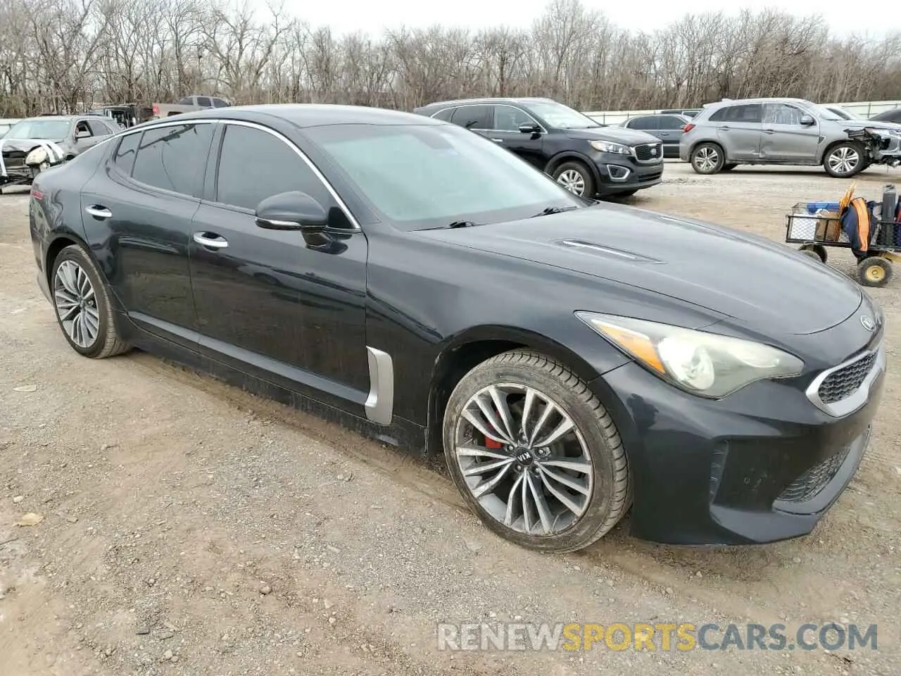 4 Photograph of a damaged car KNAE15LA3K6060047 KIA STINGER 2019