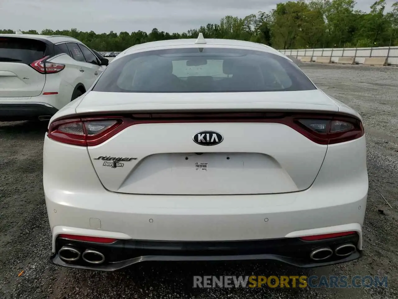 6 Photograph of a damaged car KNAE15LA4K6064060 KIA STINGER 2019