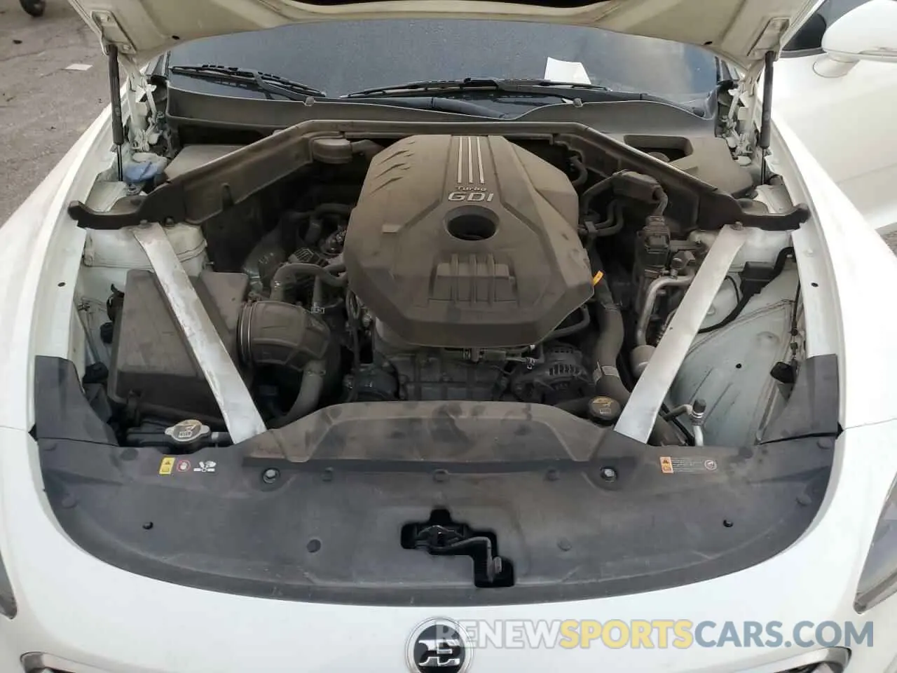 11 Photograph of a damaged car KNAE15LA6K6047955 KIA STINGER 2019